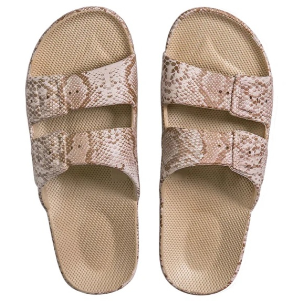 NWT Freedom Moses Viper Sands Slides sz 7/8 and 8/9 - Picture 3 of 14